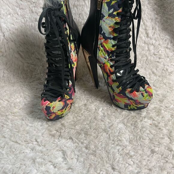 Privilege Stayhigh Floral multi color lace up hidden platform ankle boots size6 - Picture 2 of 14